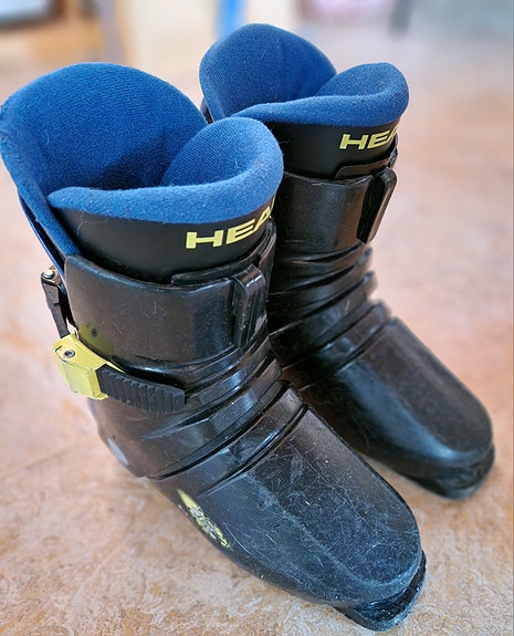Product image 1 of 2