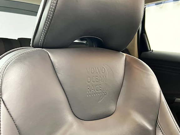Volvo XC60 8 of 11