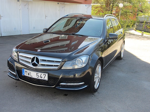 Mercedes-Benz C200 7 of 11