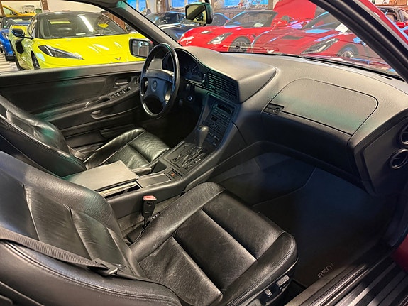 BMW 850i 24 of 28