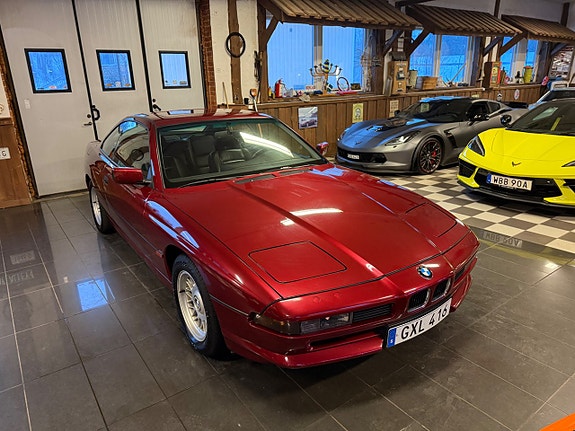 BMW 850i 13 of 28