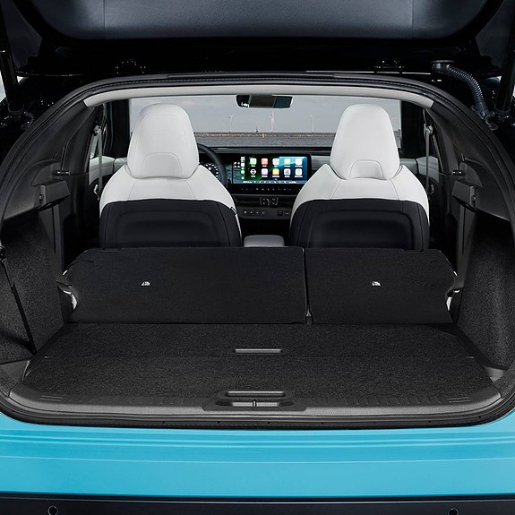 Nissan Leaf 5 of 23