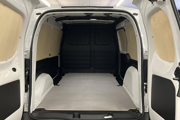 Mercedes-Benz eCitan 7 of 19