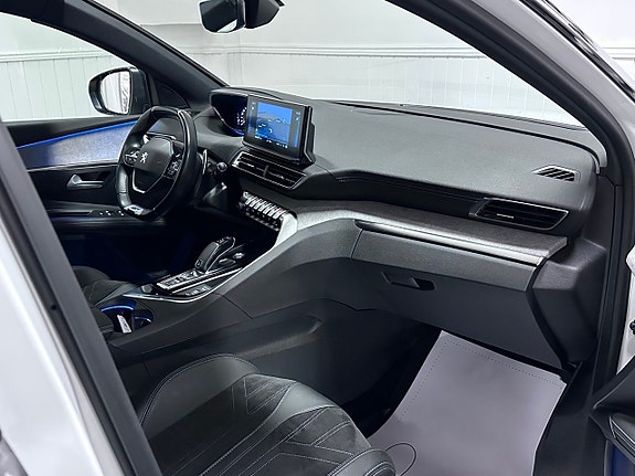 Peugeot 3008 14 of 24