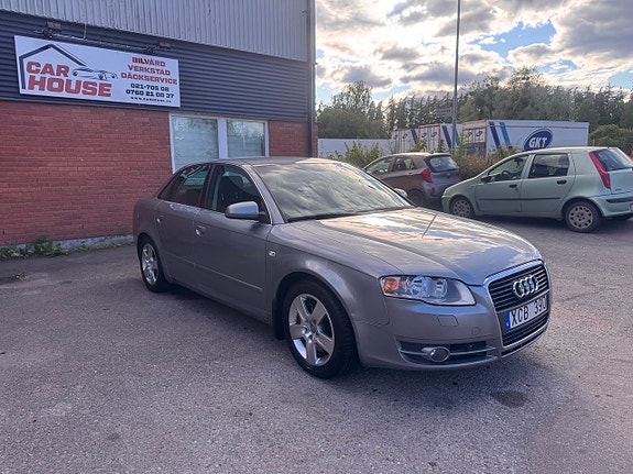 Audi A4 5 of 18