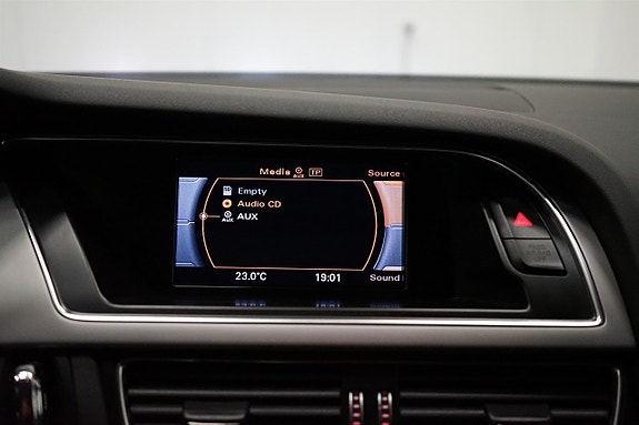 Audi A4 12 of 15