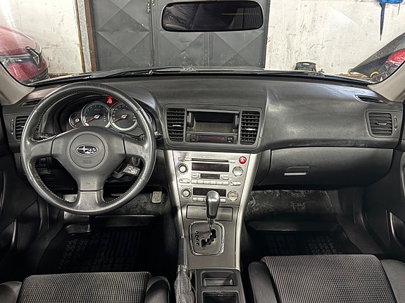 Subaru Outback 13 of 15