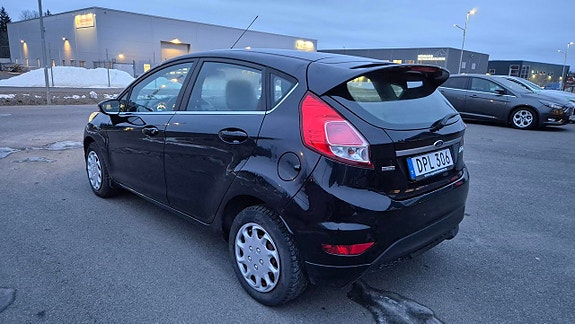 Ford Fiesta 5 of 5