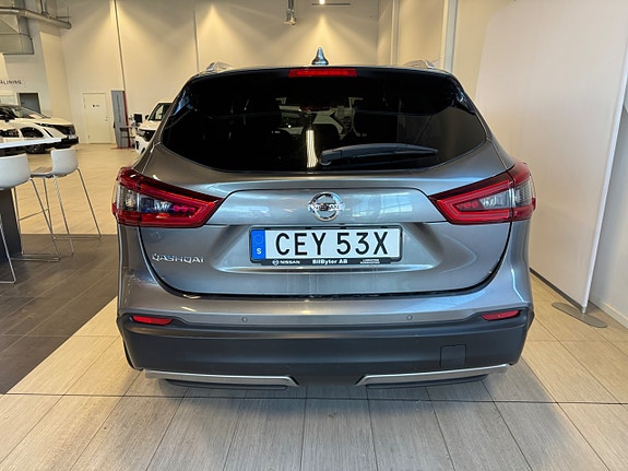 Nissan Qashqai 3 of 5