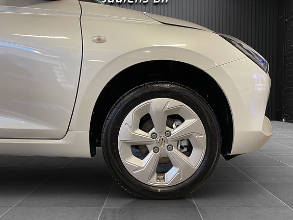 Suzuki Swift 21 of 21
