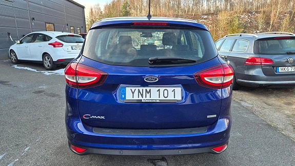 Ford C-Max 4 of 5