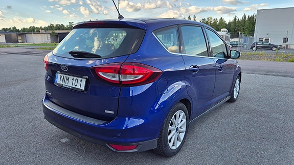 Ford C-Max 3 of 10