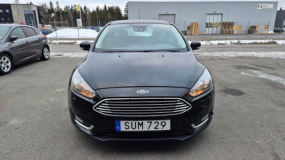 Ford Focus 3 of 5
