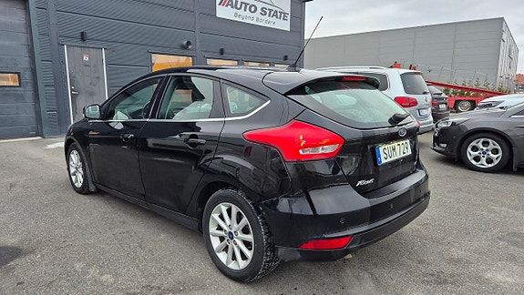 Ford Focus 4 of 5