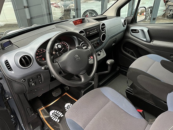 Peugeot Partner Tepee 14 of 28