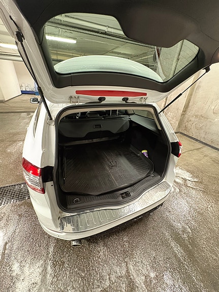 Ford Mondeo 5 of 16