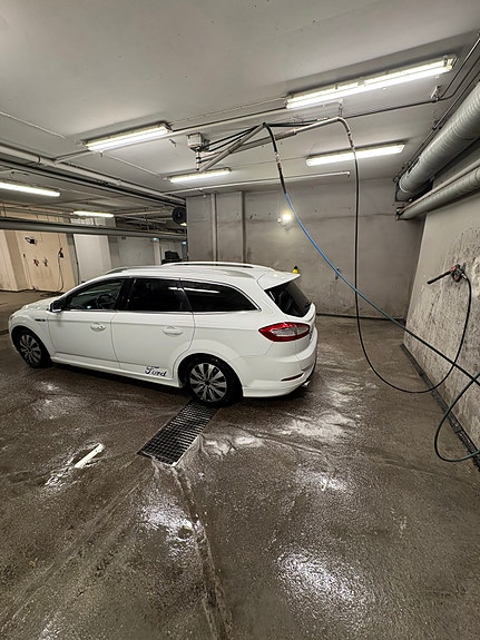 Ford Mondeo 3 of 16