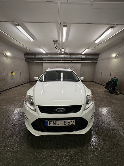 Ford Mondeo 9 of 16