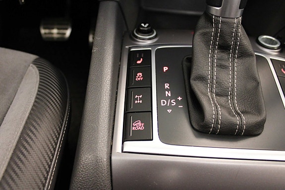 Volkswagen Amarok 18 of 26