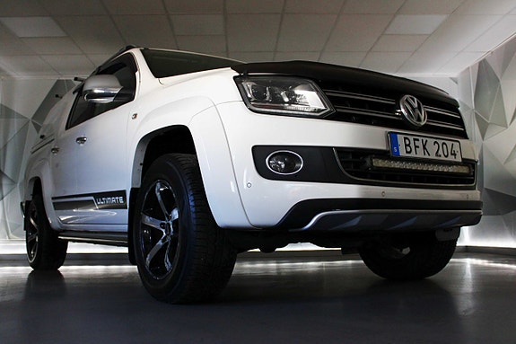 Volkswagen Amarok 6 of 26