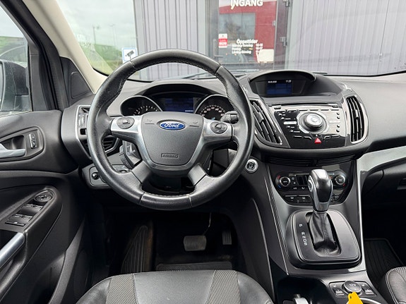 Ford Kuga 14 of 26