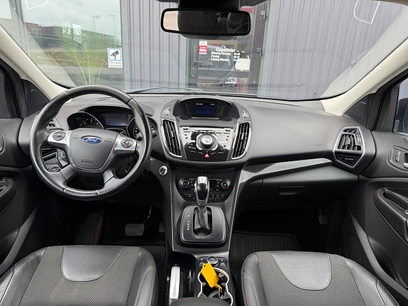 Ford Kuga 15 of 26