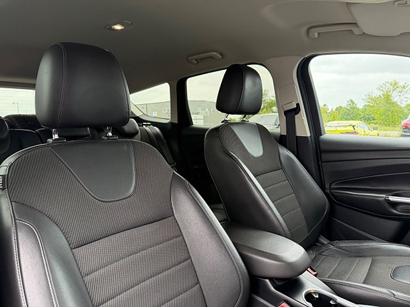 Ford Kuga 20 of 26