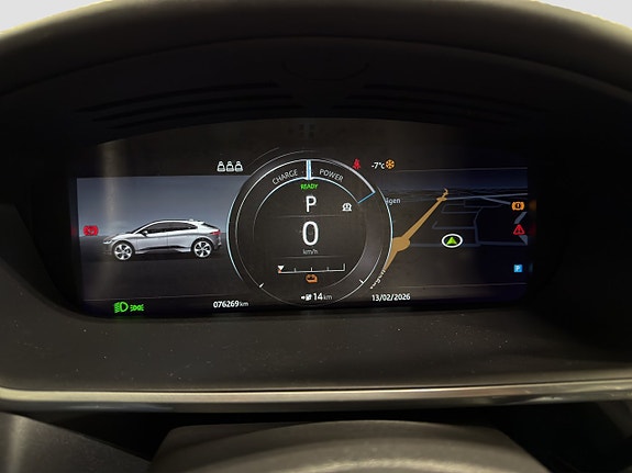 Jaguar I-PACE 9 of 20