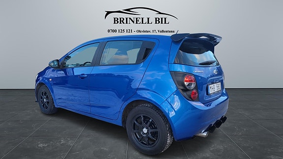 Chevrolet Aveo 6 of 15