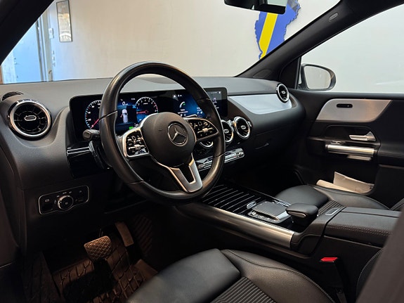 Mercedes-Benz B250 e 9 of 24
