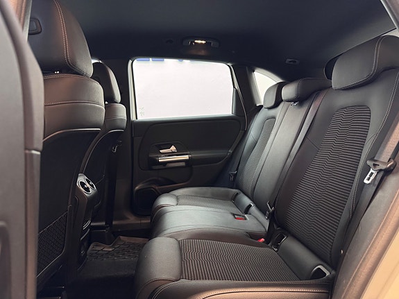 Mercedes-Benz B250 e 15 of 24