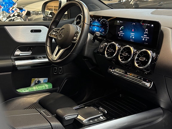 Mercedes-Benz B250 e 17 of 24