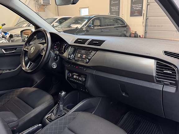 Skoda Fabia 10 of 24