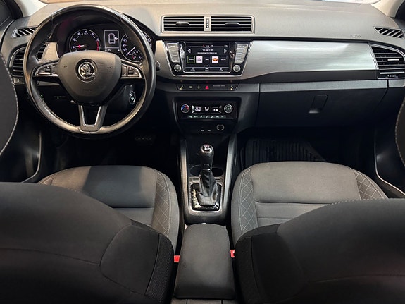 Skoda Fabia 17 of 24