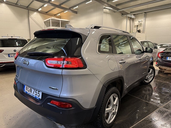Jeep Cherokee 3 of 27