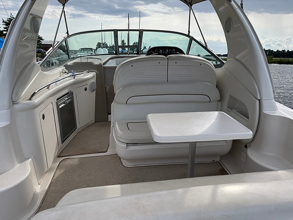 Sea Ray 300/335 Sundancer 5 of 10