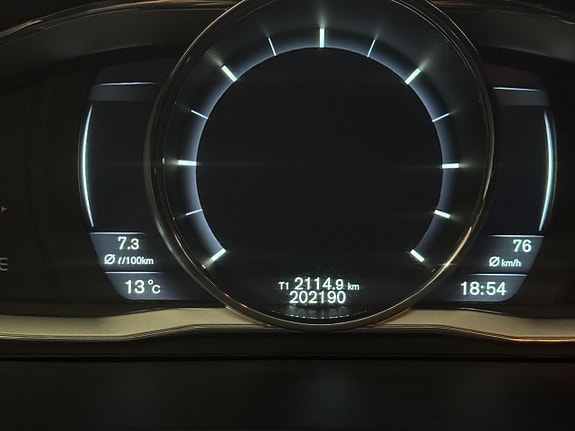 Volvo V60 16 of 25