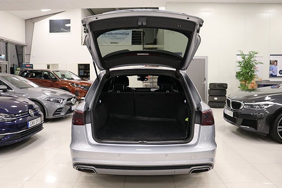 Audi A6 4 of 27