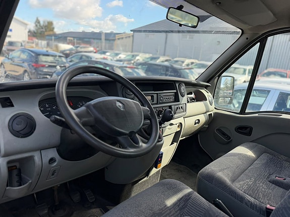 Renault Master 8 of 11