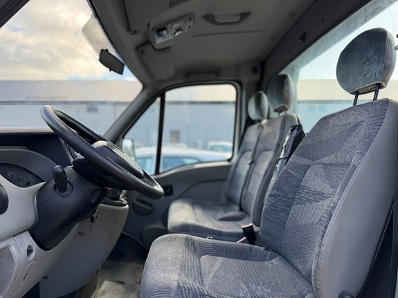 Renault Master 7 of 11