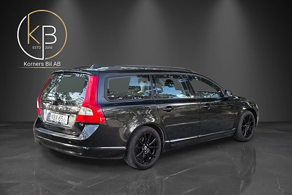 Volvo V70 4 of 11
