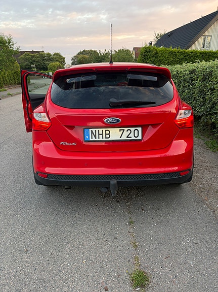 Ford Focus 3 of 5