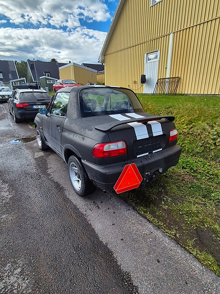 Suzuki X-90 4 of 10