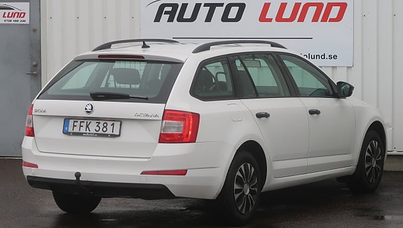 Skoda Octavia 3 of 5