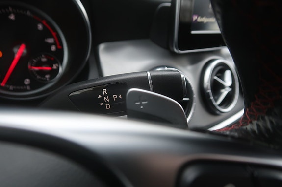 Mercedes-Benz CLA200 d 20 of 27