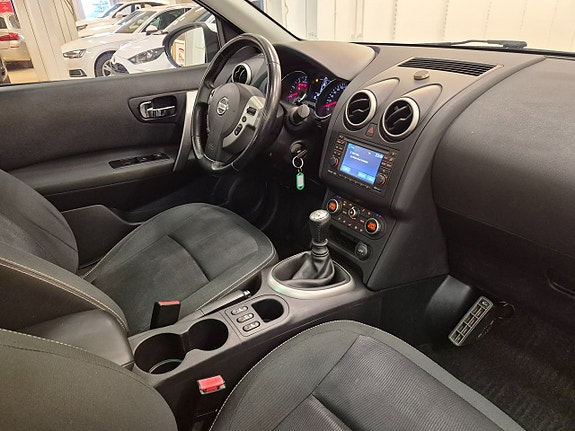 Nissan Qashqai+2 9 of 20