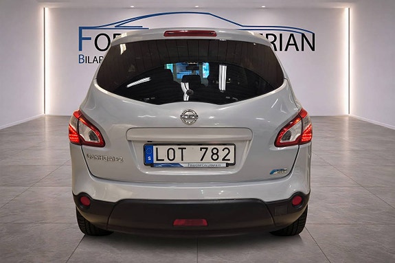Nissan Qashqai+2 5 of 5