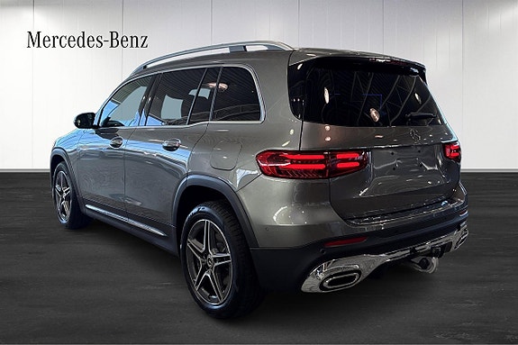 Mercedes-Benz GLB200 3 of 13