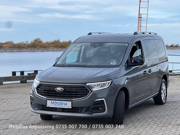 Ford Connect Tourneo 12 of 30