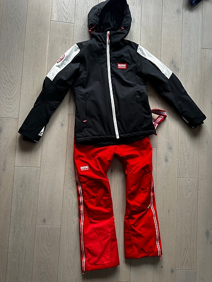 Product image 1 of 5